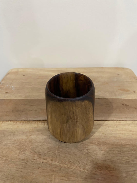 Livia Rosewood Tea Cup